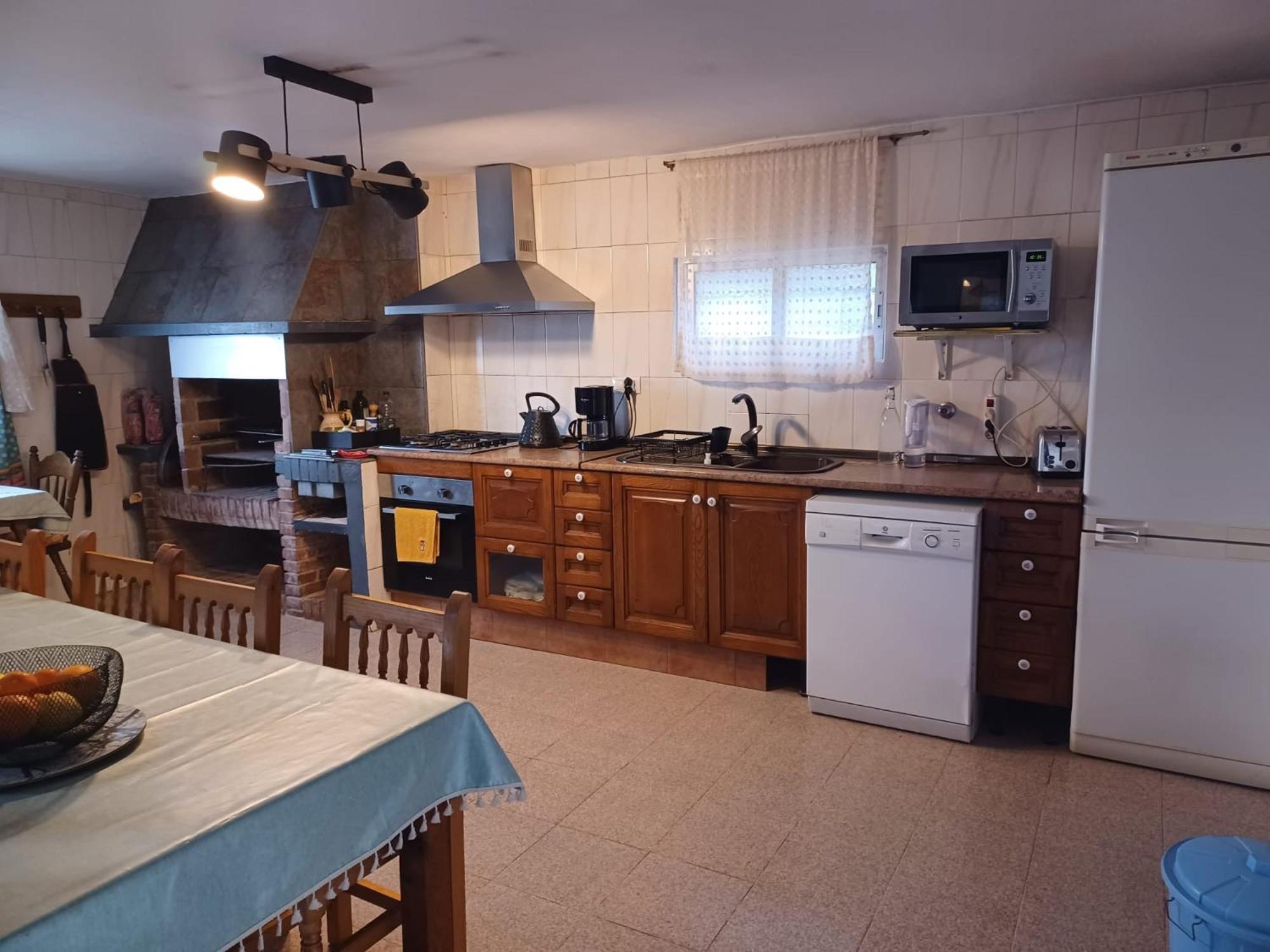 Beautiful With Huge Private Pool And Vineyard View Villa Valence