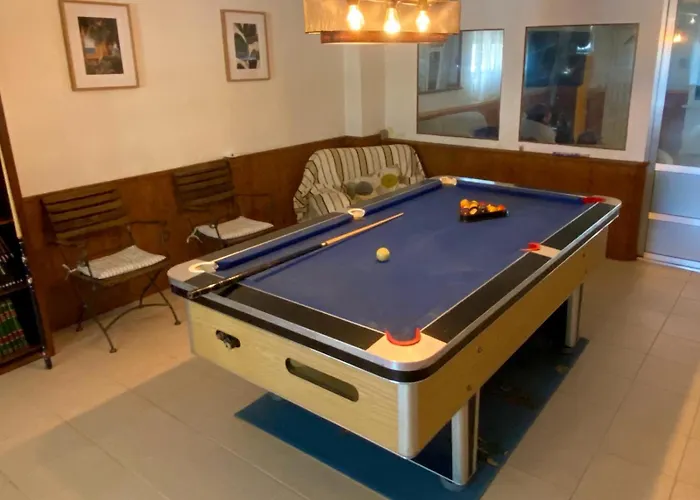 Beautiful Villa With Huge Private Pool And Vineyard View